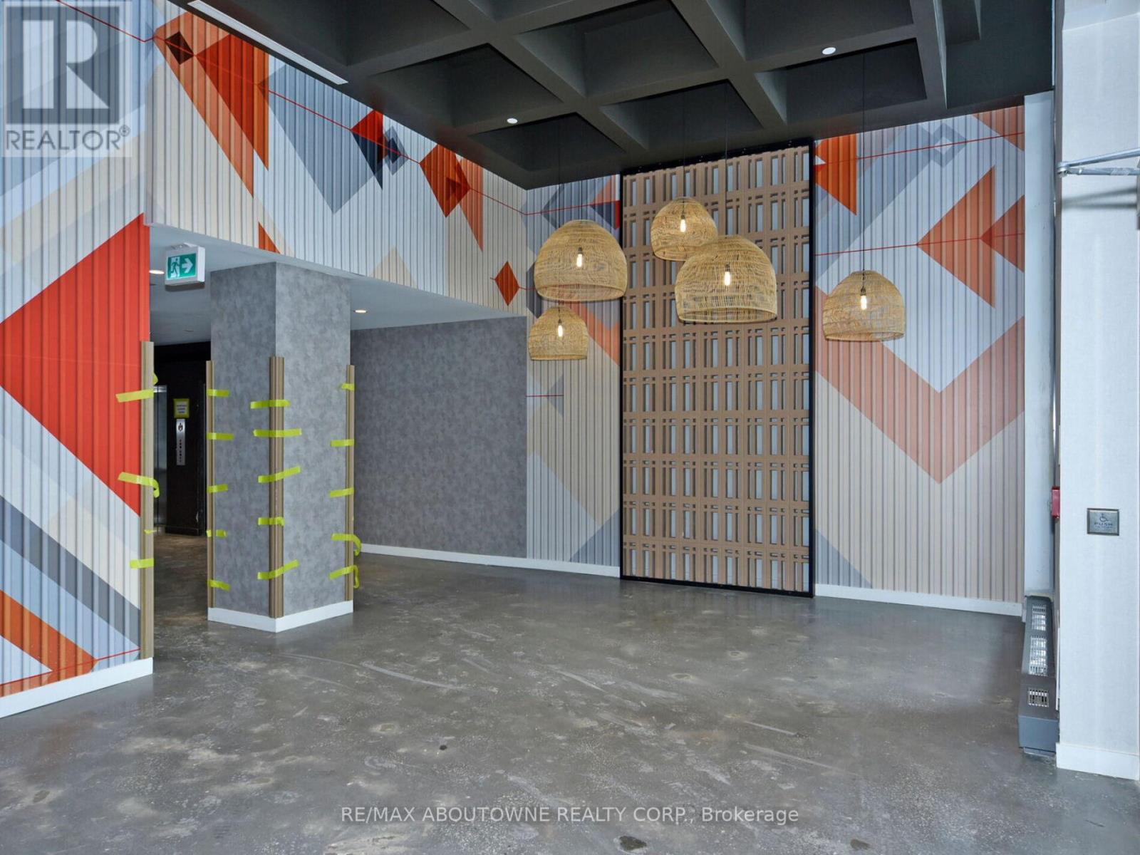 711 - 10 Abeja Street, Vaughan, Ontario  L4K 0R4 - Photo 5 - N12761248