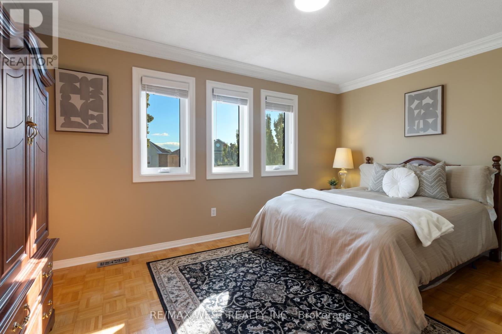 81 Purcell Crescent, Vaughan, Ontario  L6A 3C6 - Photo 21 - N12761308