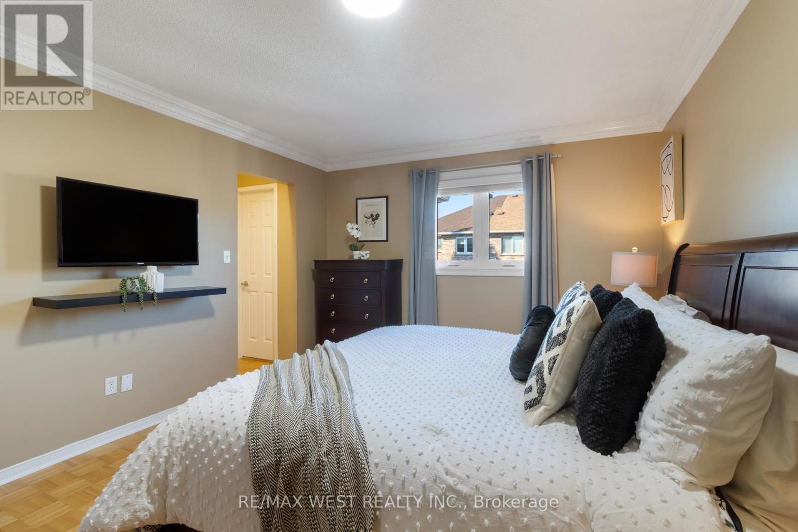 81 Purcell Crescent, Vaughan, Ontario  L6A 3C6 - Photo 33 - N12761308