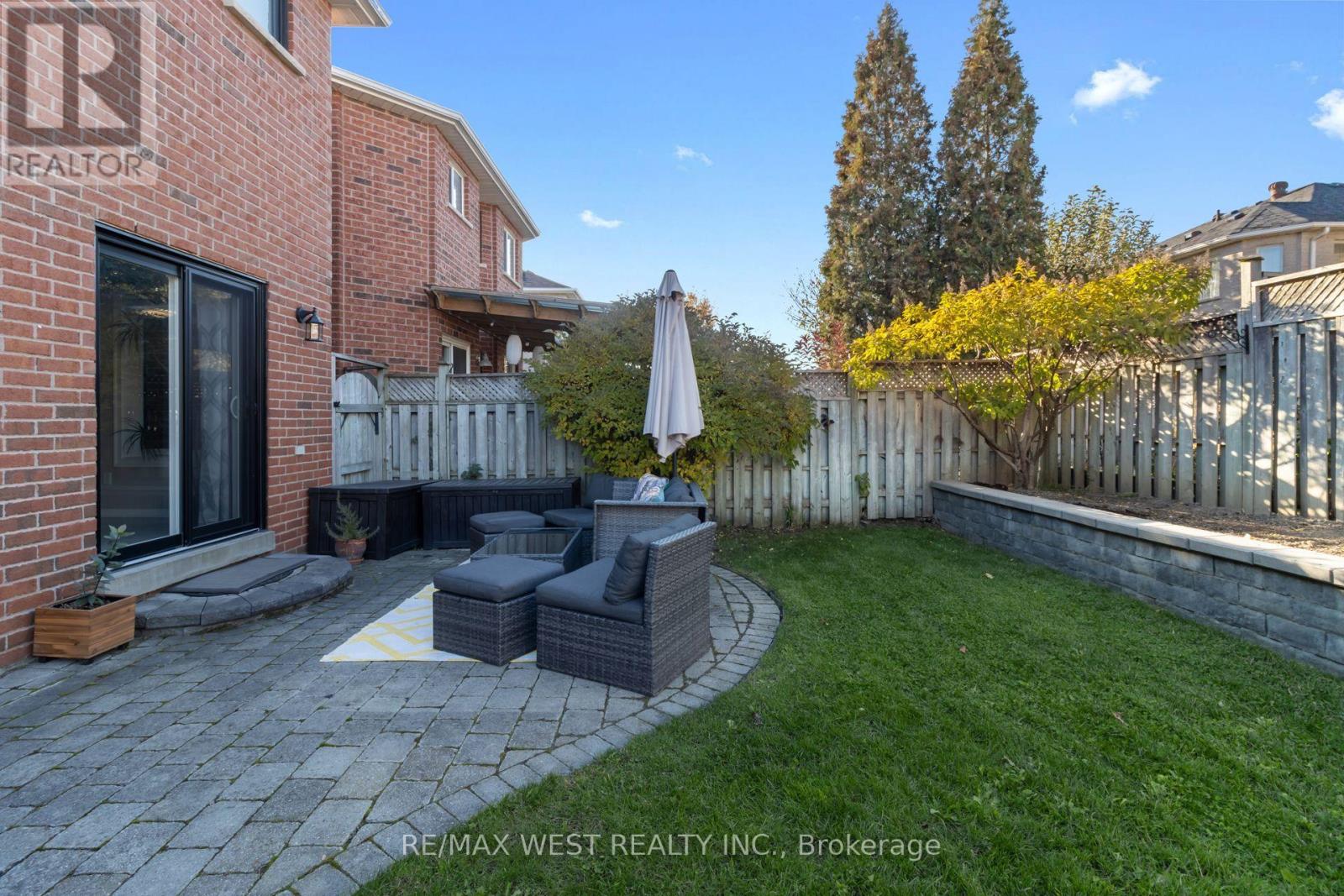81 Purcell Crescent, Vaughan, Ontario  L6A 3C6 - Photo 49 - N12761308