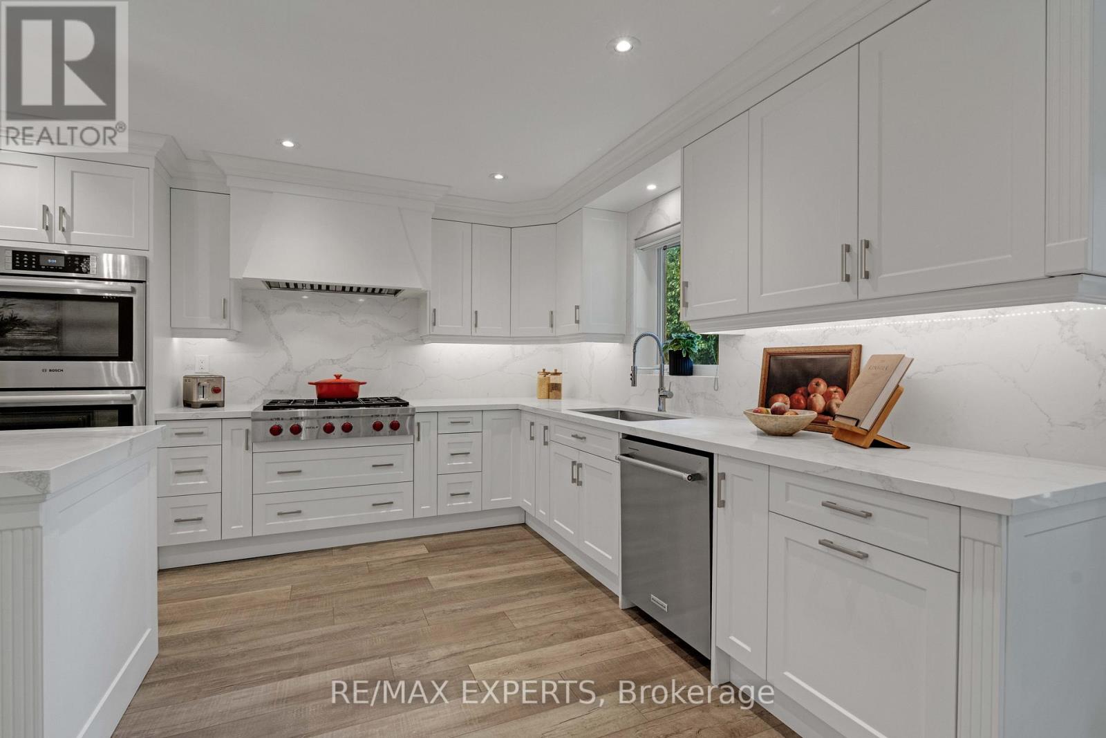 66 Sylvan Crescent, Richmond Hill, Ontario  L4E 3A1 - Photo 13 - N12761432