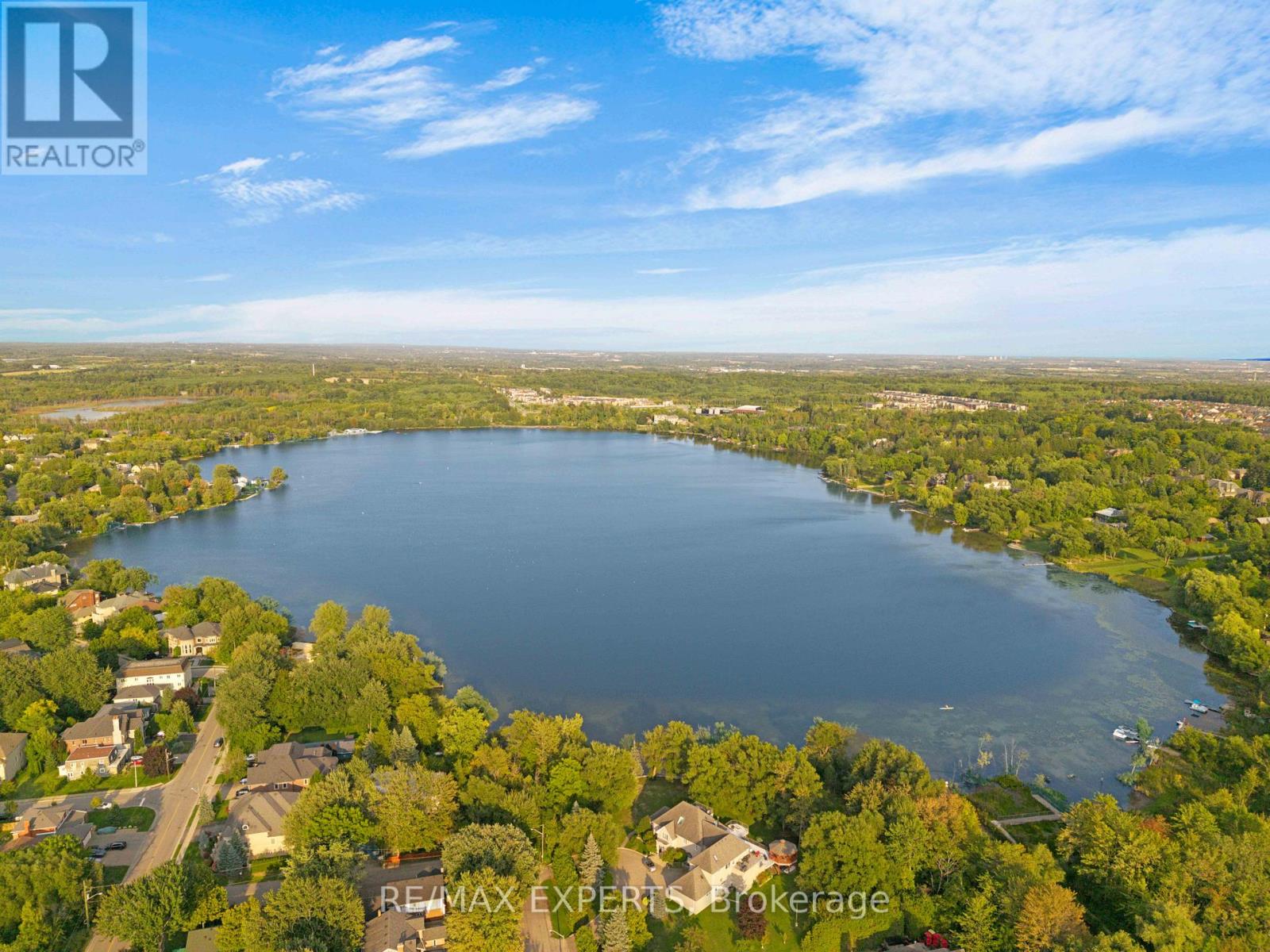 66 Sylvan Crescent, Richmond Hill, Ontario  L4E 3A1 - Photo 49 - N12761432