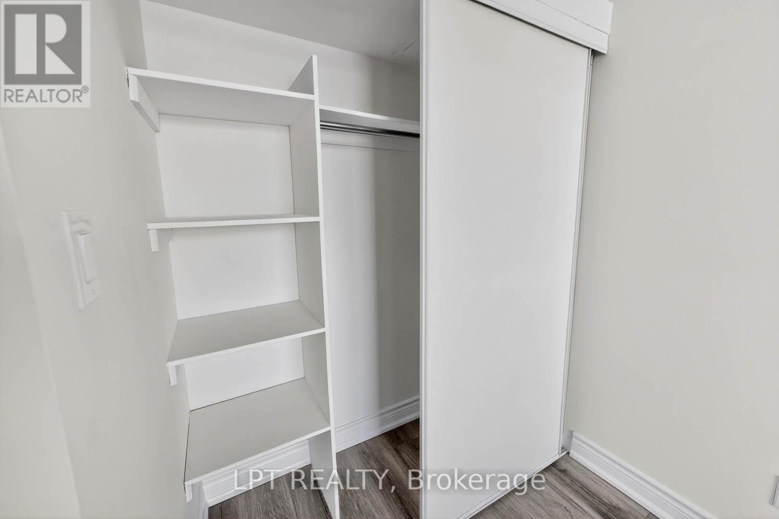 501 - 51 Baffin Court, Richmond Hill, Ontario  L4B 4P6 - Photo 18 - N12761496