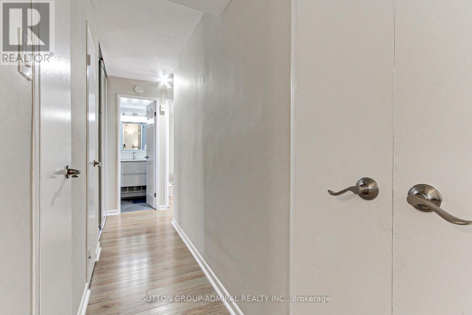 303 - 1 Royal Orchard Boulevard, Markham, Ontario  L3T 3C2 - Photo 22 - N12761528