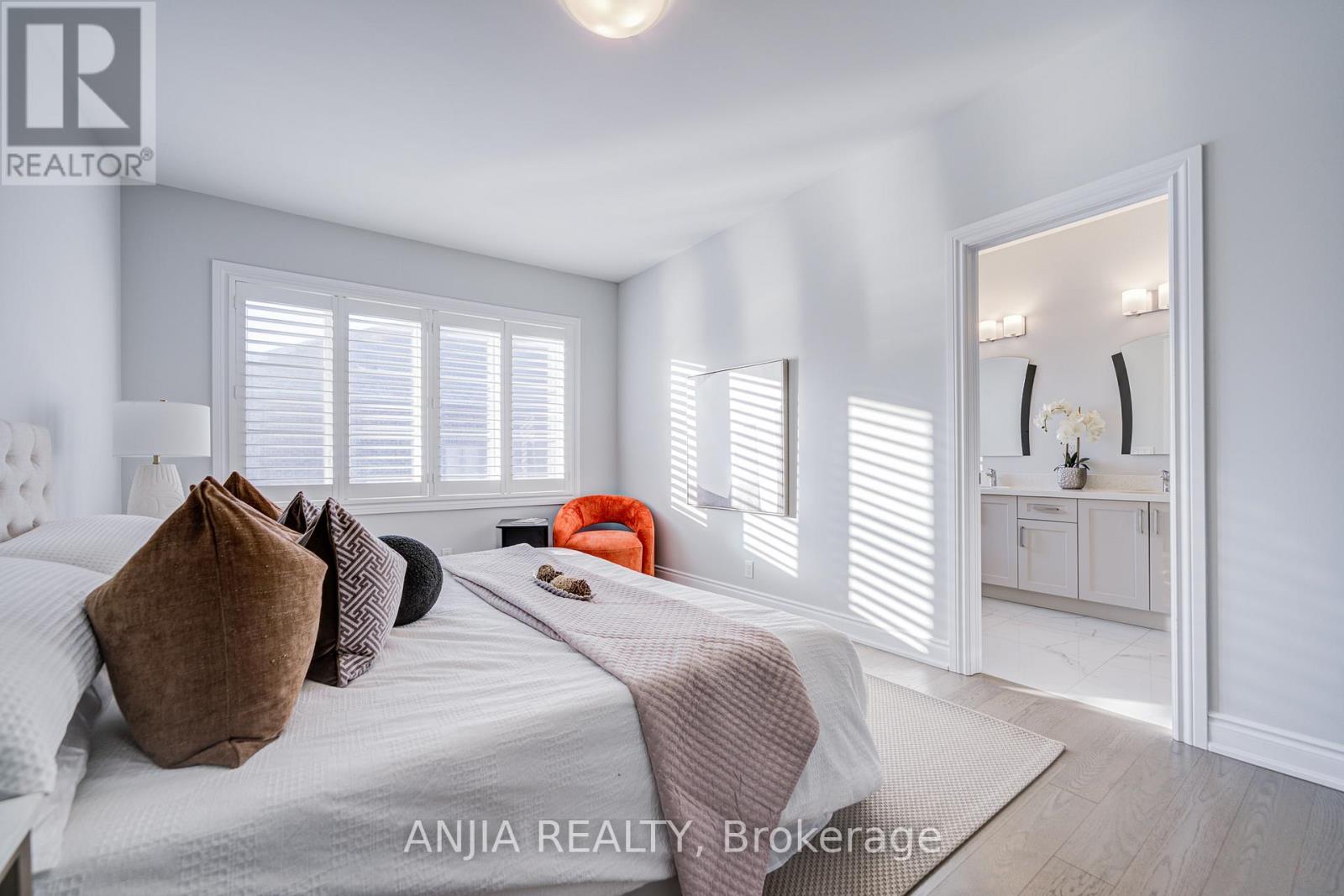 35 York Downs Boulevard, Markham, Ontario  L6C 3J6 - Photo 24 - N12761612