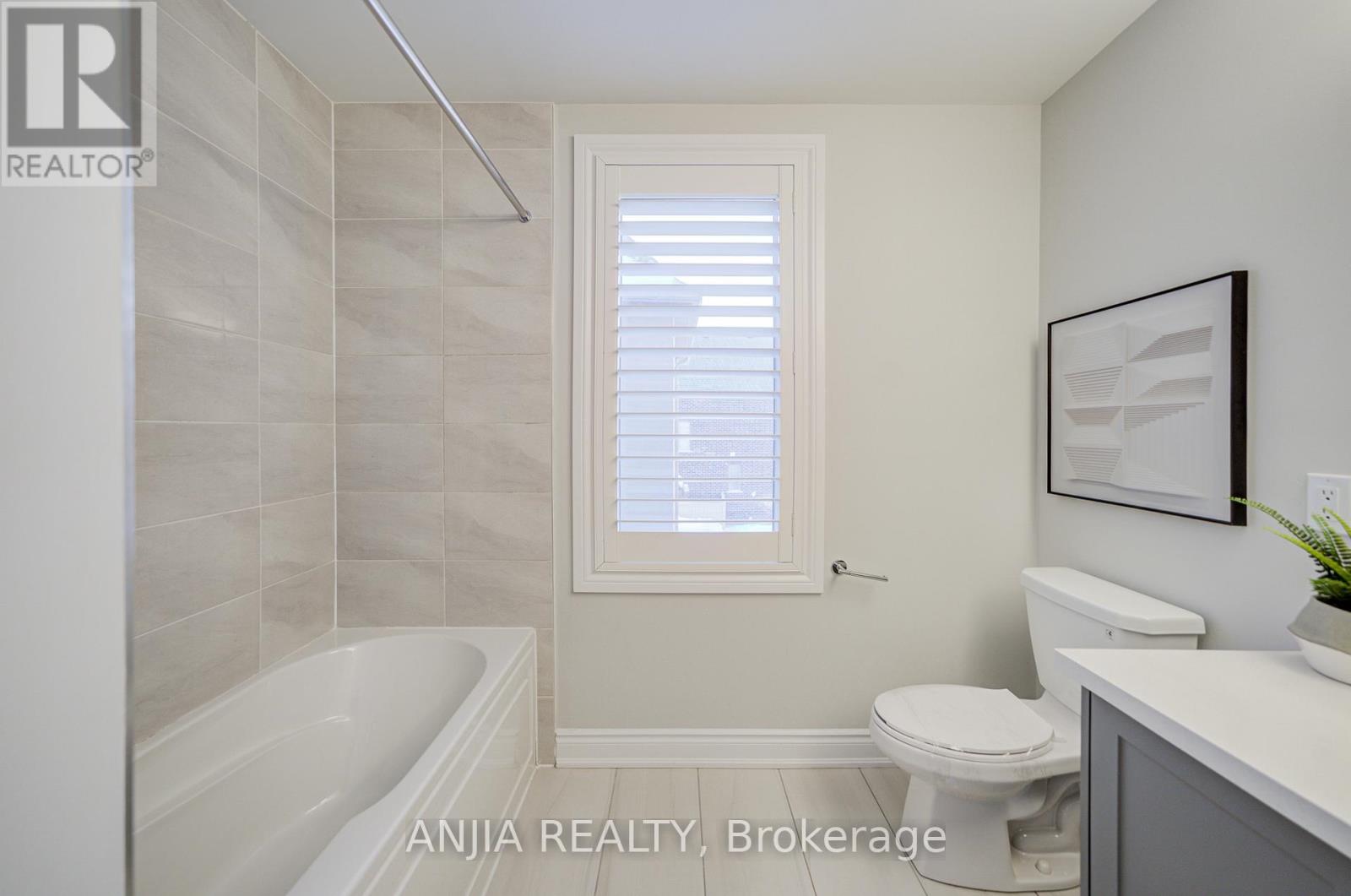 35 York Downs Boulevard, Markham, Ontario  L6C 3J6 - Photo 31 - N12761612