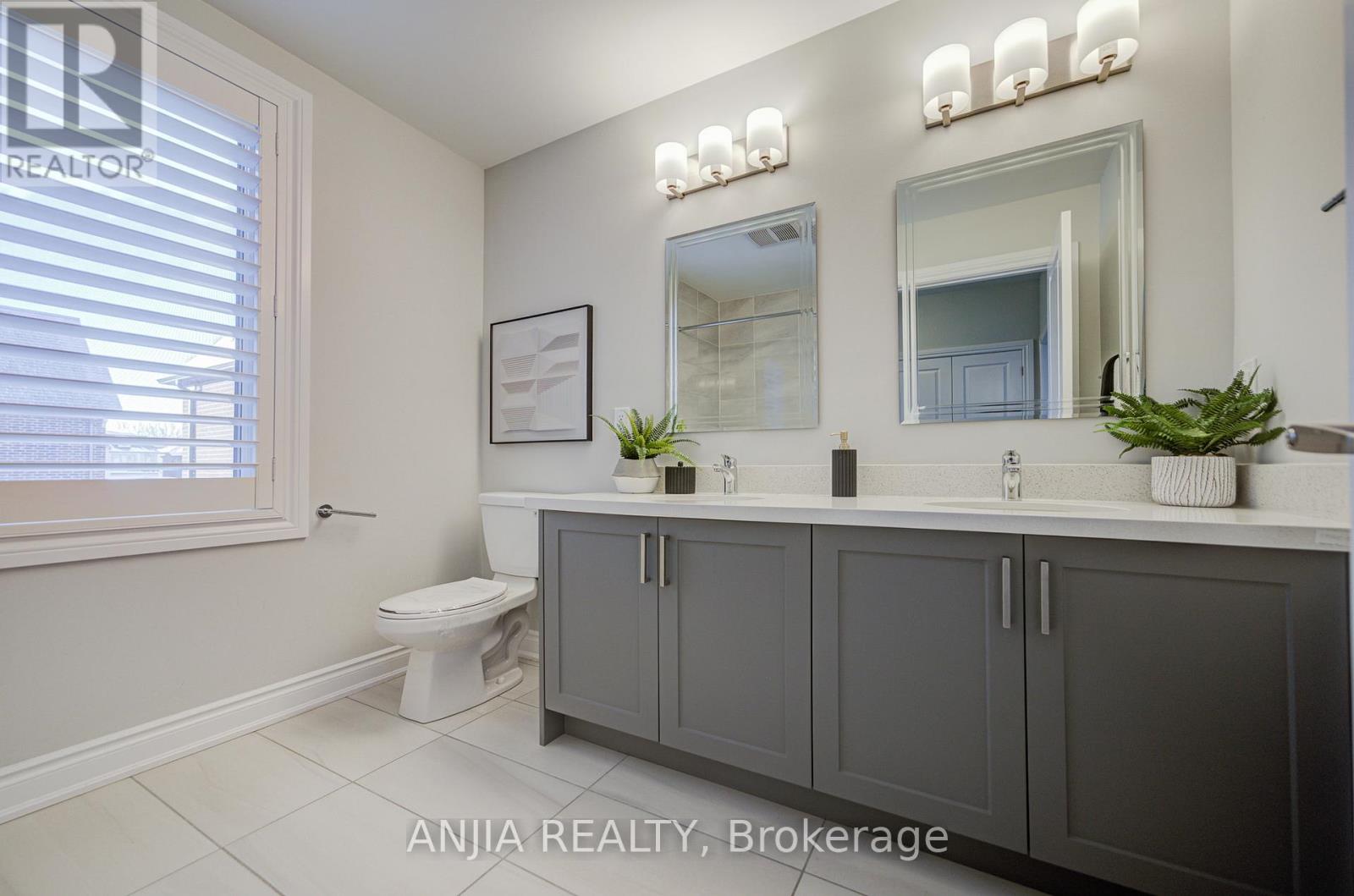 35 York Downs Boulevard, Markham, Ontario  L6C 3J6 - Photo 30 - N12761612