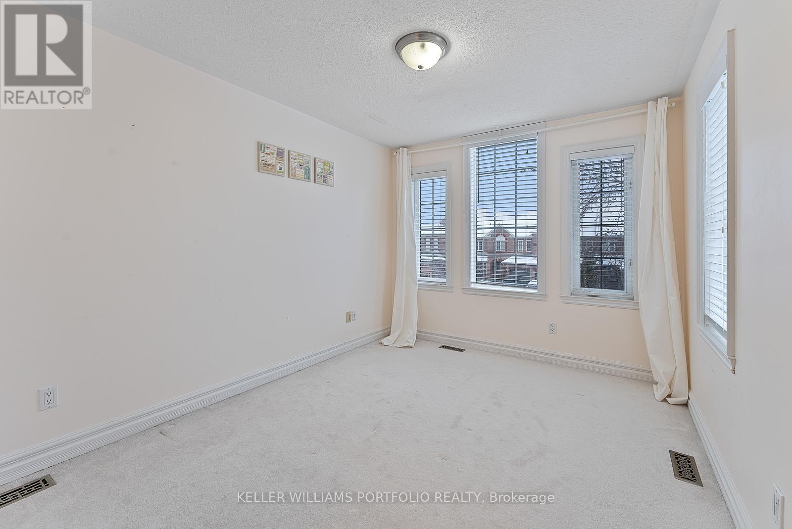 31 Craddock Street, Vaughan, Ontario  L6A 2R6 - Photo 33 - N12761650