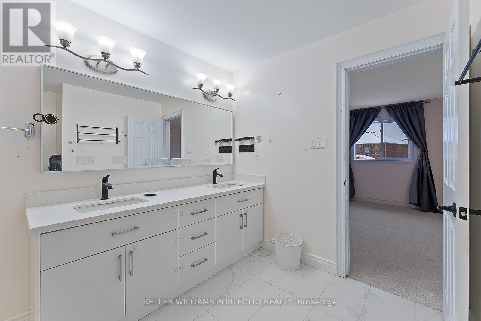 31 Craddock Street, Vaughan, Ontario  L6A 2R6 - Photo 32 - N12761650