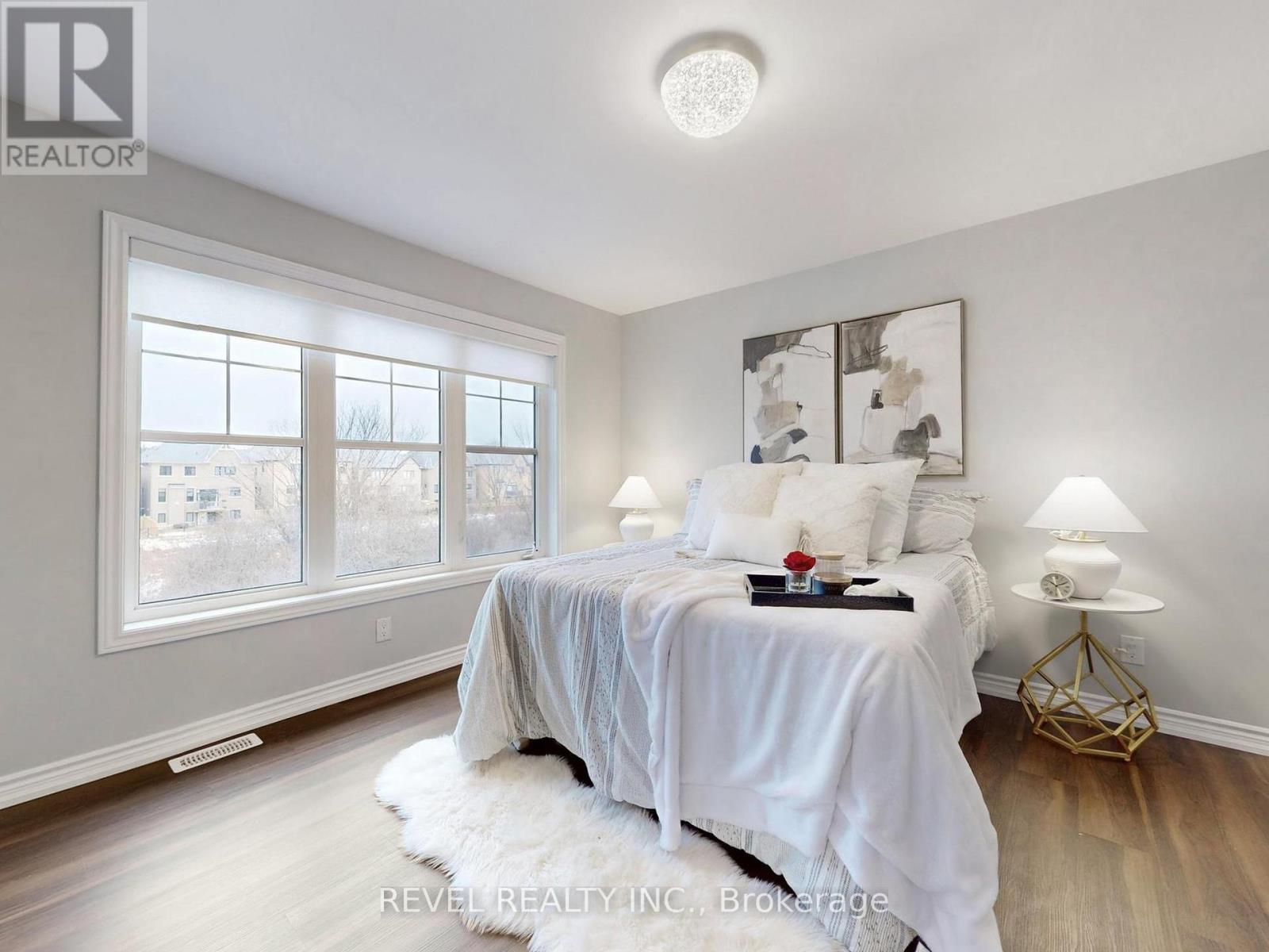 4 Paradise Way, Whitby, Ontario  L1R 0R7 - Photo 18 - E12761722