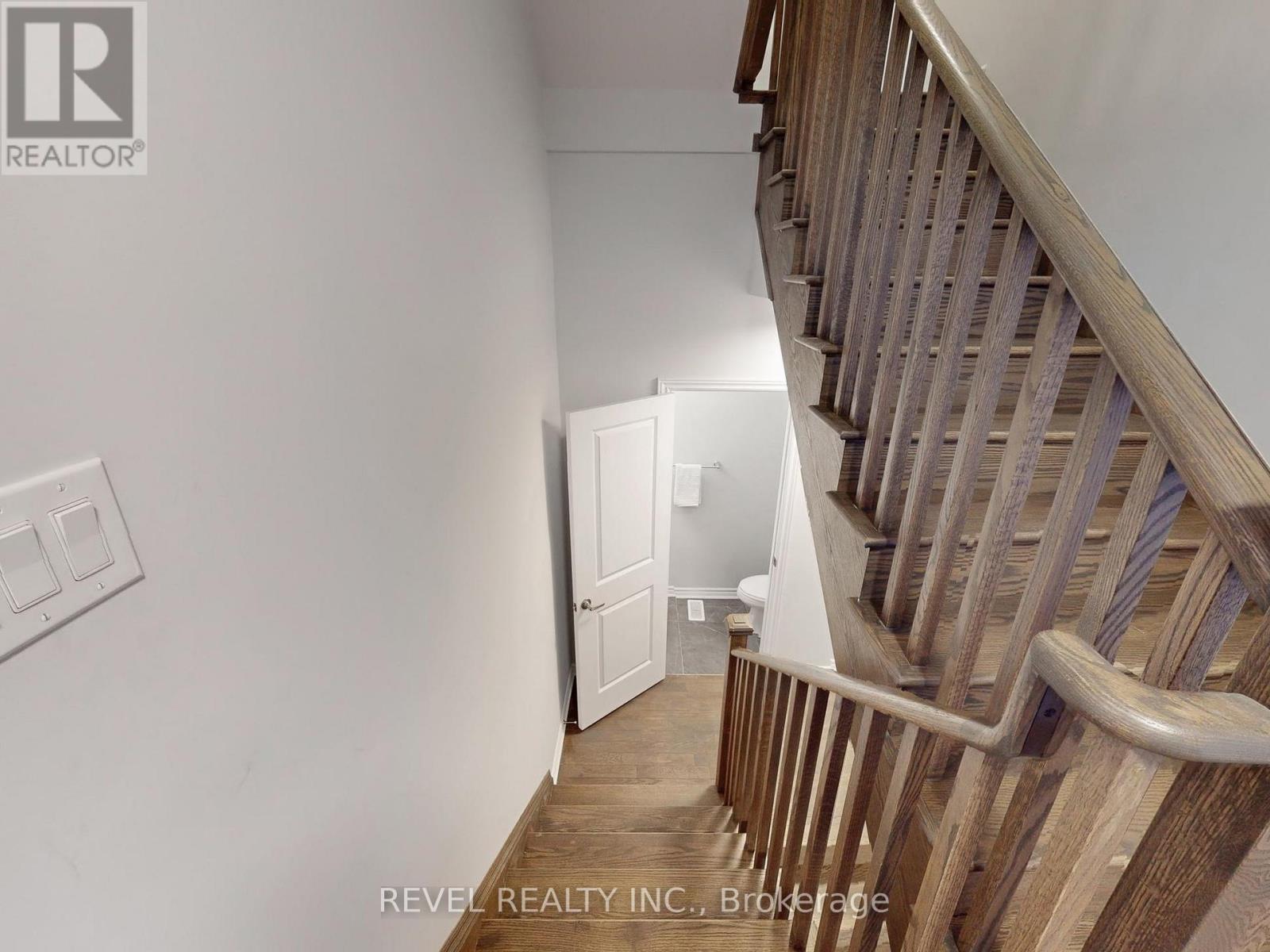 4 Paradise Way, Whitby, Ontario  L1R 0R7 - Photo 16 - E12761722