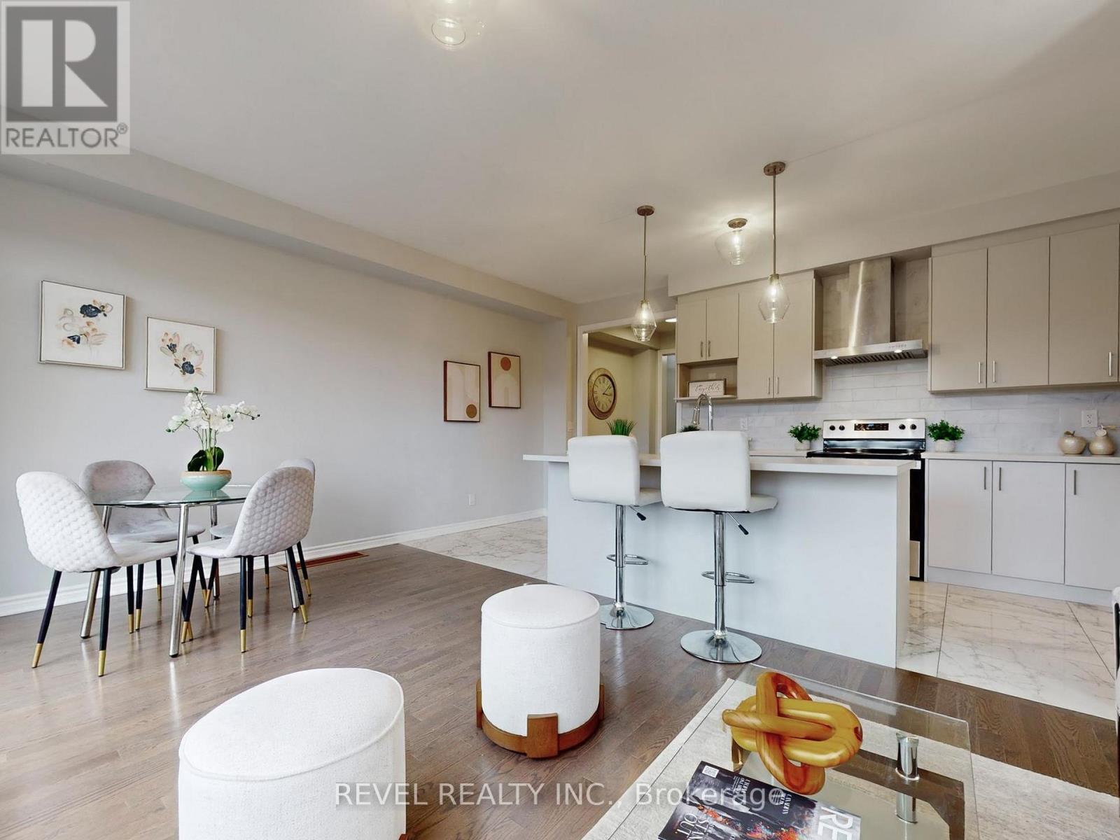 4 Paradise Way, Whitby, Ontario  L1R 0R7 - Photo 8 - E12761722