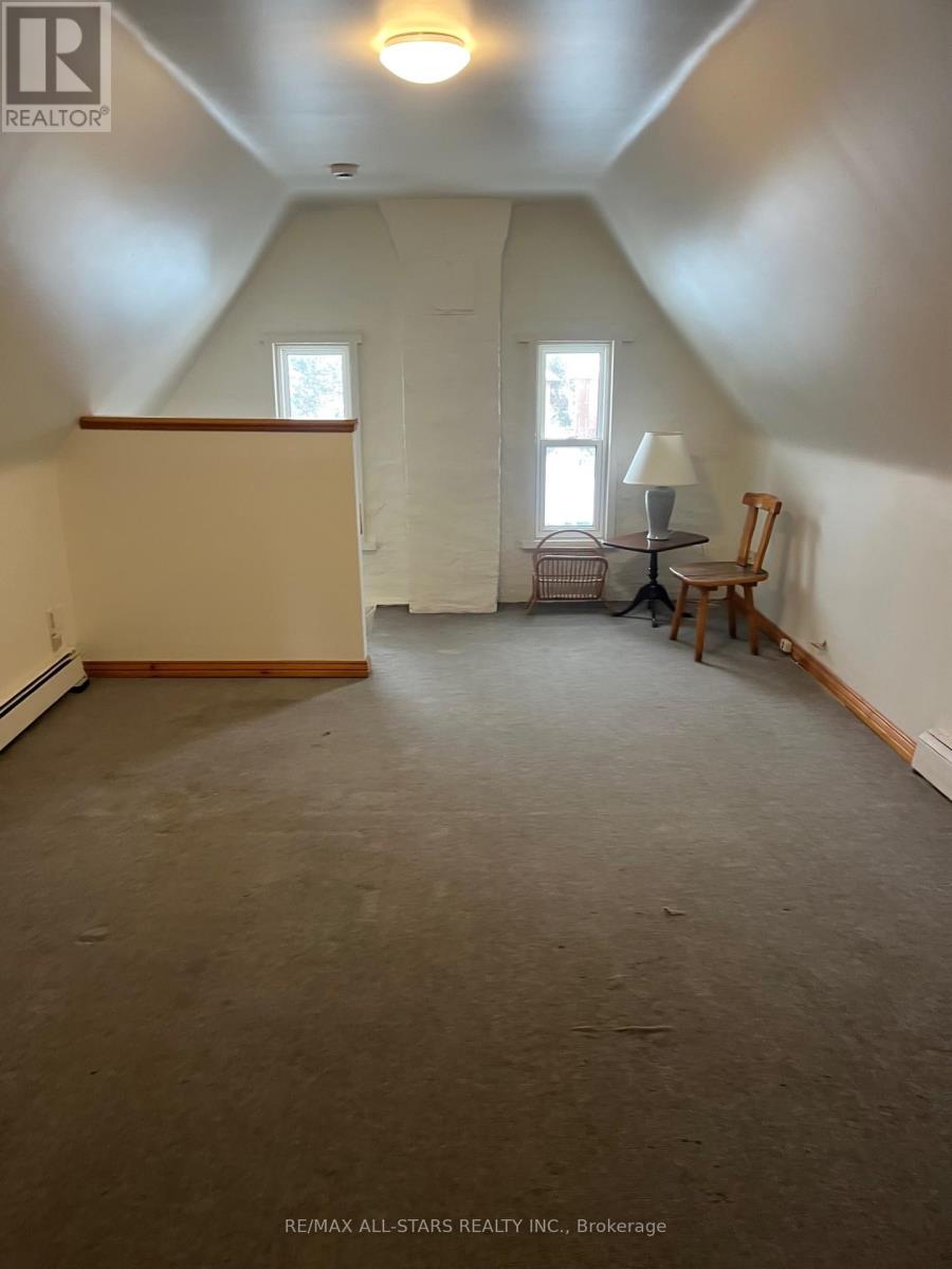 4 - 228 Kent Street W, Kawartha Lakes, Ontario  K9V 2Z2 - Photo 16 - X12572172