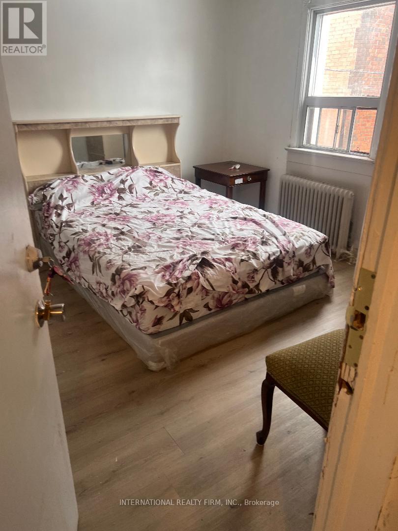 1 A-B - 2034 Weston Road W, Toronto, Ontario  M9N 1X4 - Photo 6 - W12760022