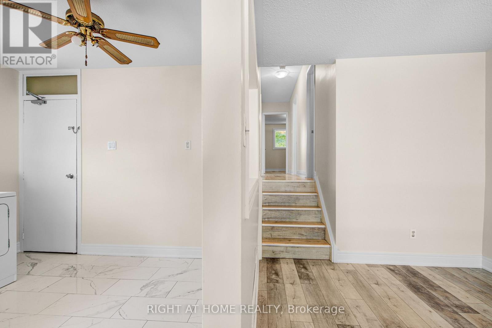 2594 Lundene Road, Mississauga, Ontario  L5J 1P8 - Photo 11 - W12761242