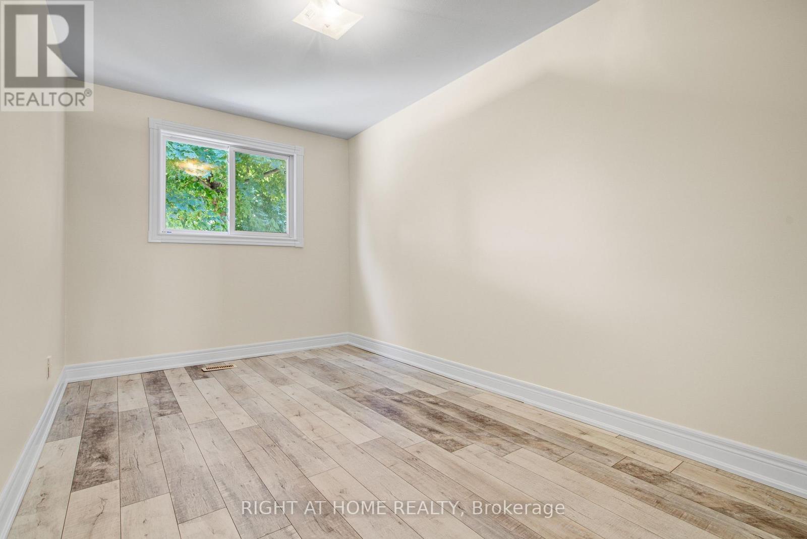 2594 Lundene Road, Mississauga, Ontario  L5J 1P8 - Photo 23 - W12761242