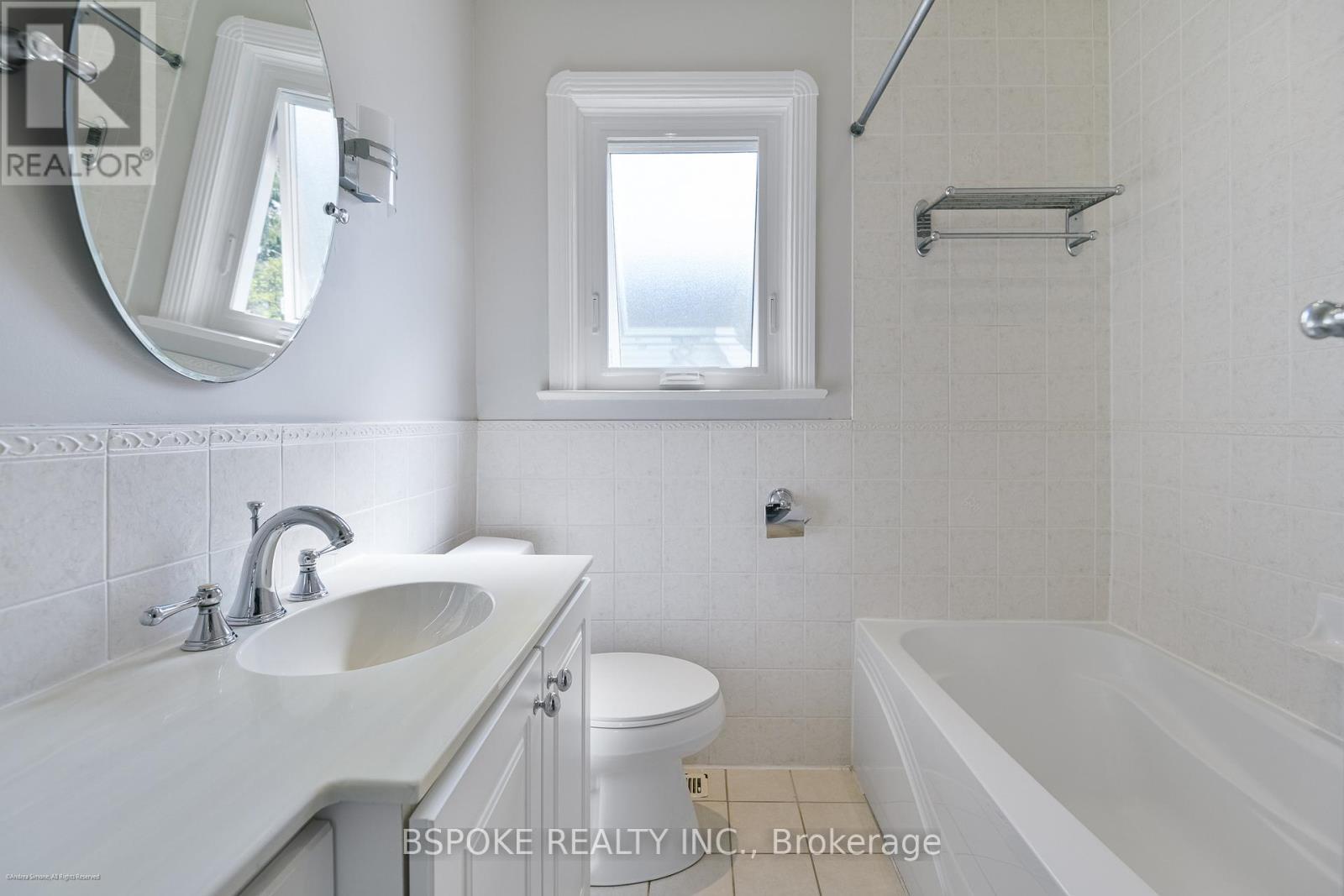 70 Jopling Avenue N, Toronto, Ontario  M9B 4G4 - Photo 15 - W12761258