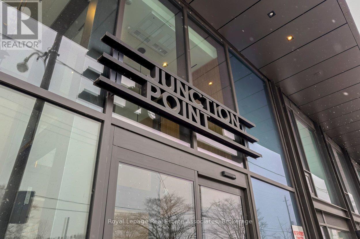 409 - 2625 Dundas Street W, Toronto (Junction Area), Ontario  M6P 0C5 - Photo 2 - W12761398