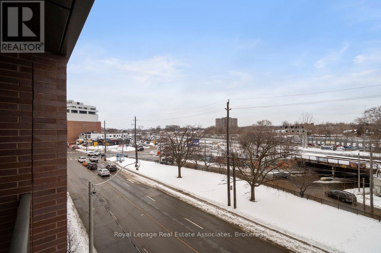 409 - 2625 Dundas Street W, Toronto (Junction Area), Ontario  M6P 0C5 - Photo 37 - W12761398
