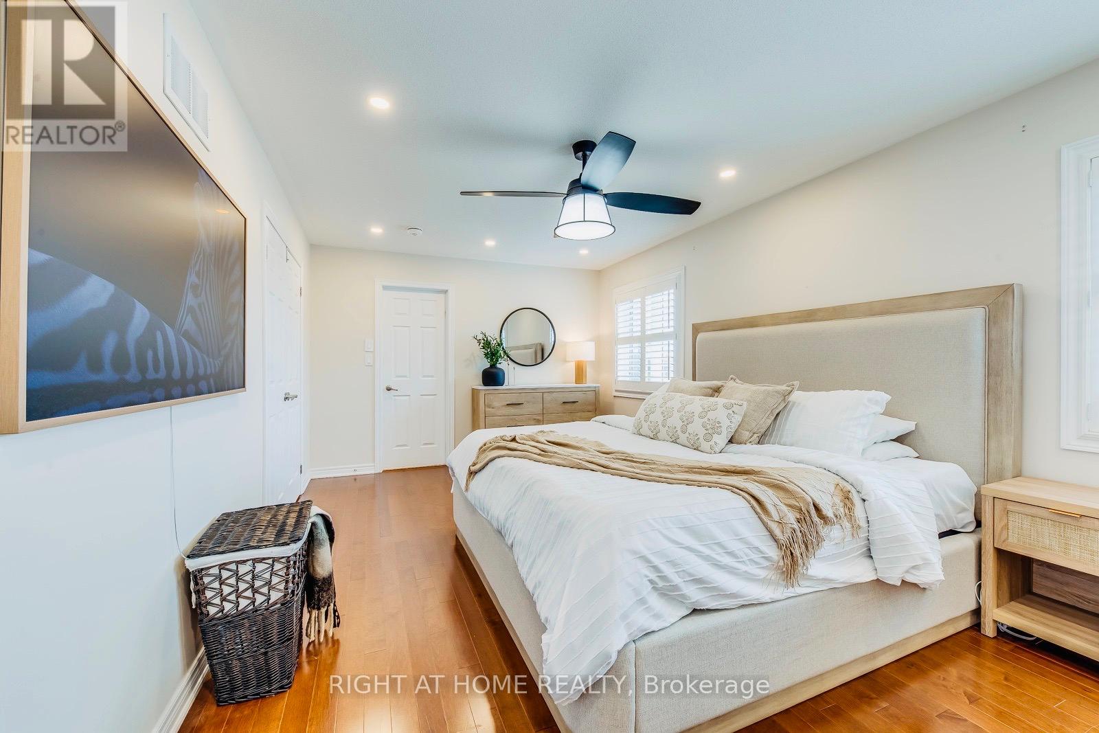 10 Cedarholme Avenue, Caledon, Ontario  L7C 3S9 - Photo 15 - W12761414