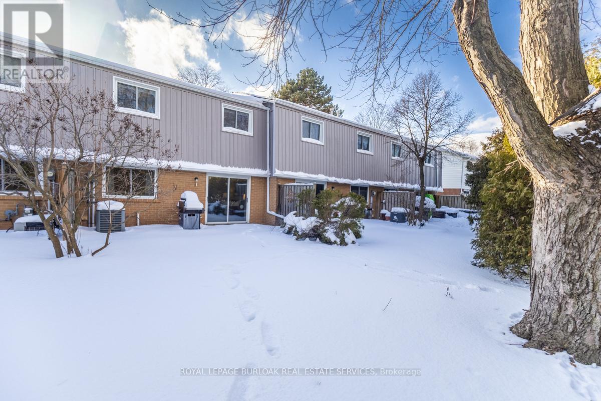 6 - 479 Woodview Road, Burlington, Ontario  L7N 2Z9 - Photo 18 - W12761458