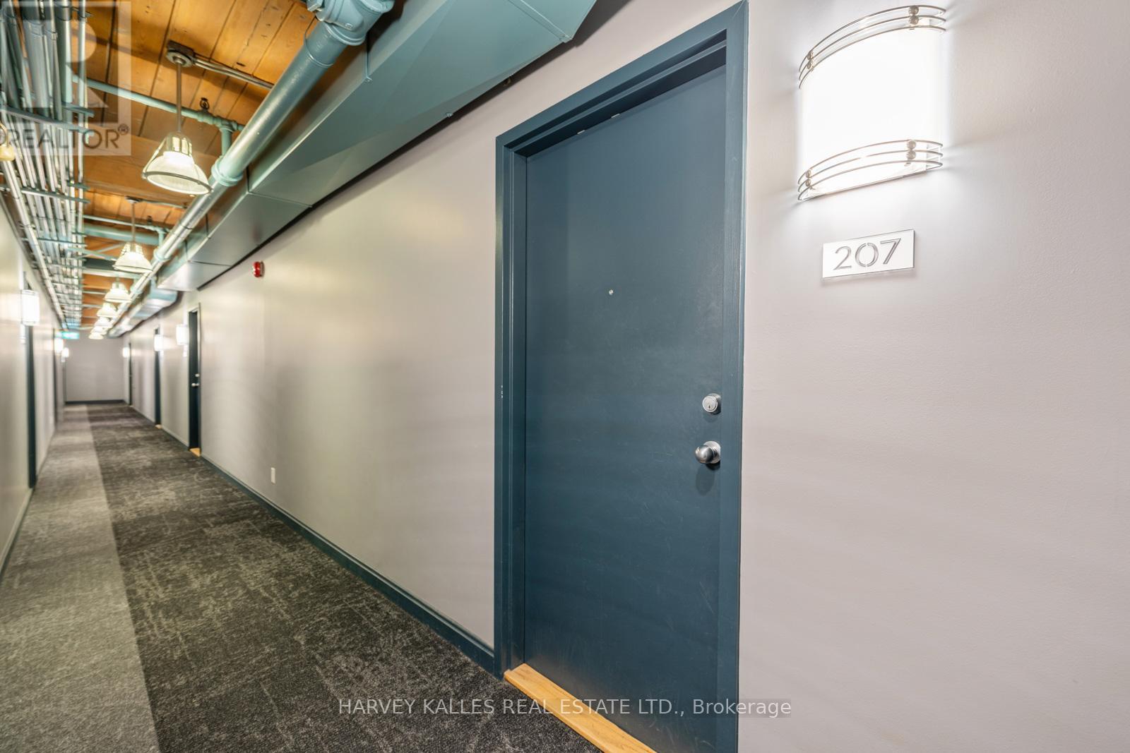 207 - 24 Noble Street, Toronto, Ontario  M6K 2C8 - Photo 10 - W12761604