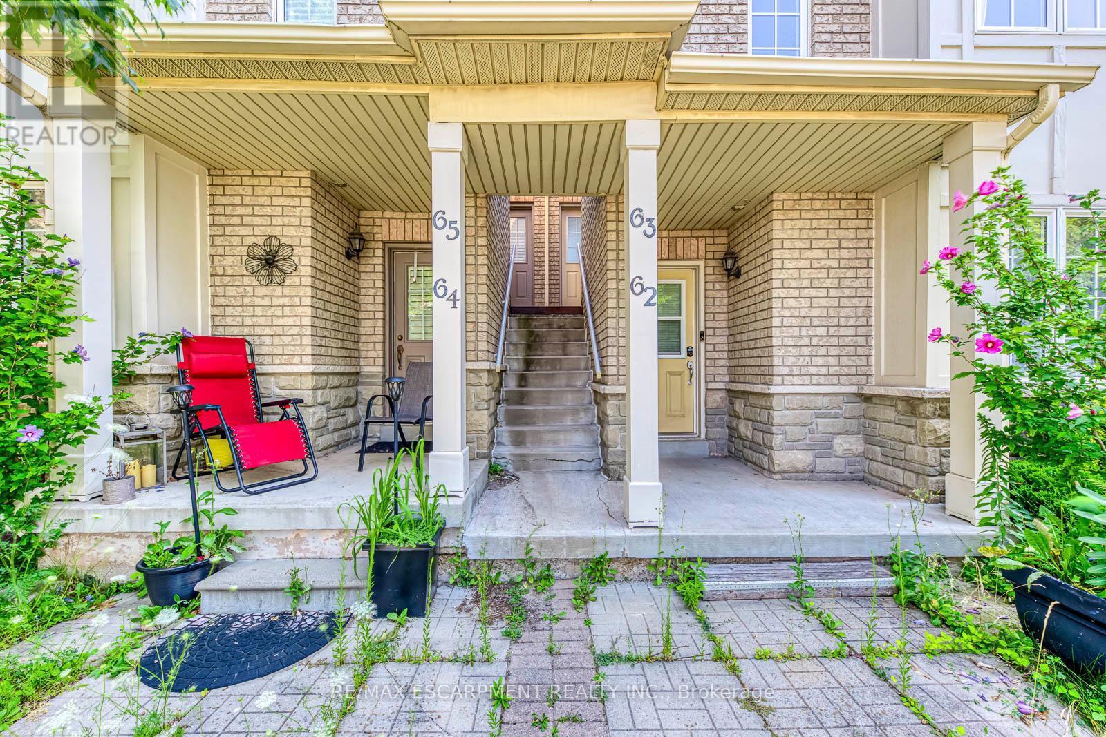 63 - 1489 Heritage Way, Oakville, Ontario  L6M 4M7 - Photo 2 - W12761620