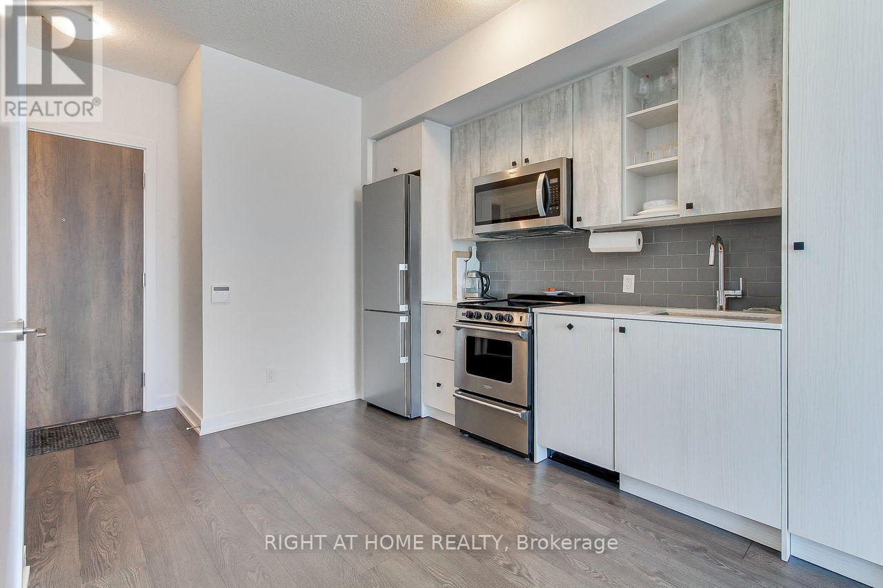 822 - 251 Manitoba Street, Toronto (Mimico), Ontario  M8Y 0C7 - Photo 5 - W12761702