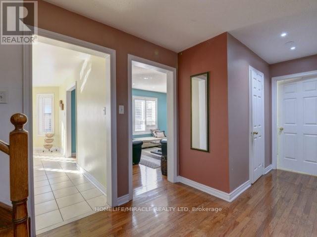 16 Deforest Drive, Brampton, Ontario  L7A 2Y3 - Photo 2 - W12761710