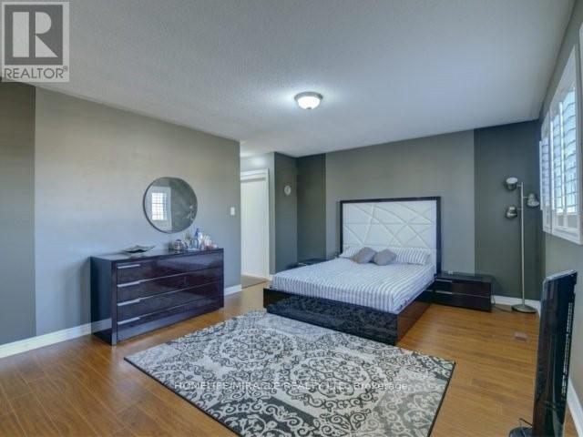 16 Deforest Drive, Brampton, Ontario  L7A 2Y3 - Photo 7 - W12761710