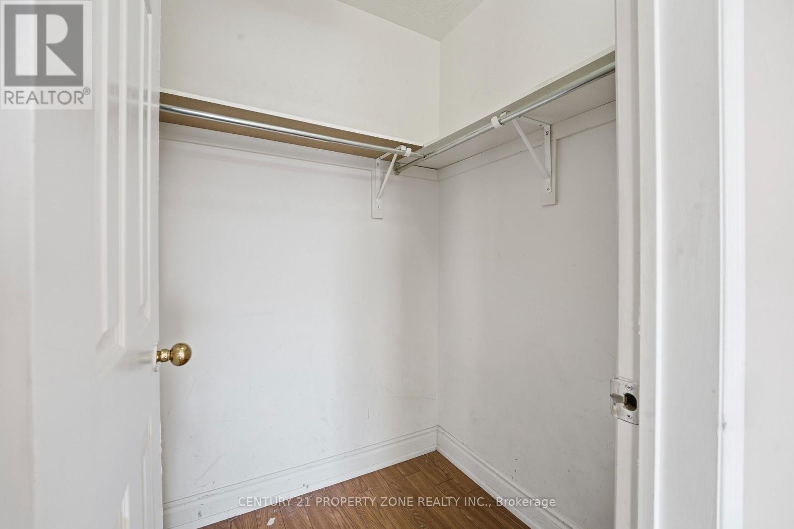 Upper - 50 Commodore Drive, Brampton, Ontario  L6X 0S7 - Photo 20 - W12761750