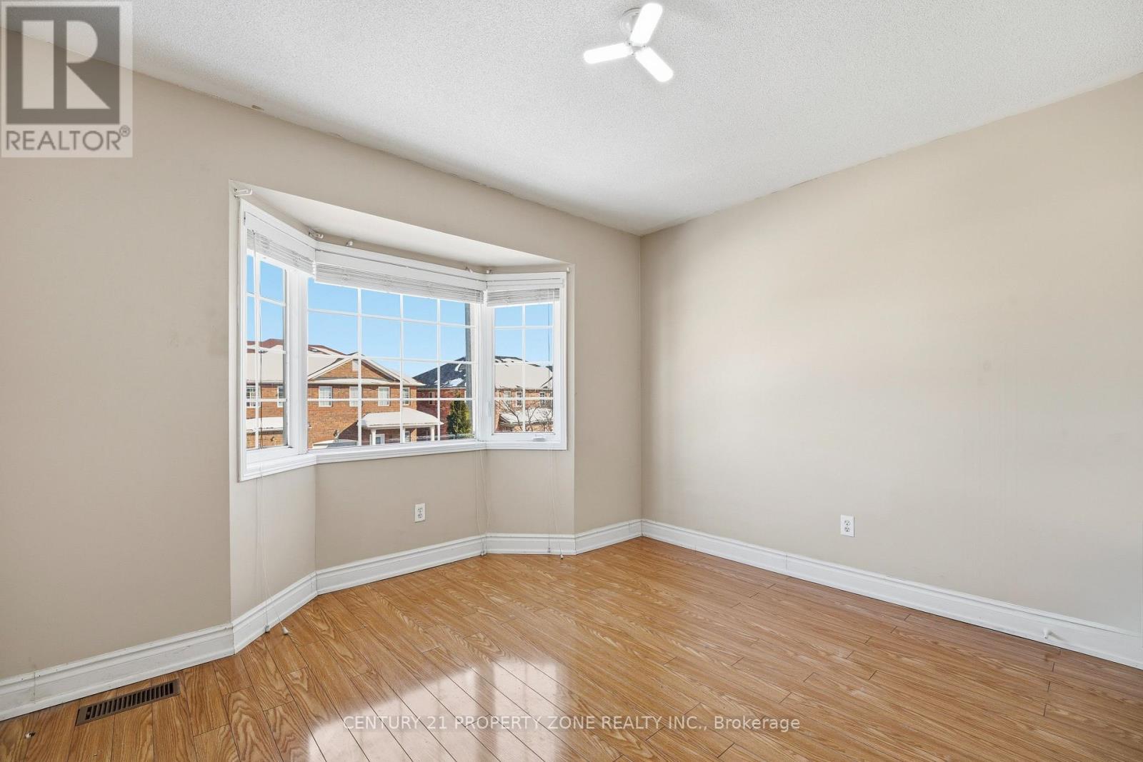 Upper - 50 Commodore Drive, Brampton, Ontario  L6X 0S7 - Photo 27 - W12761750