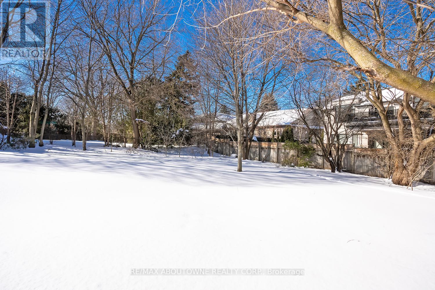 2067 Devon Road, Oakville, Ontario  L6J 2N1 - Photo 48 - W12761754