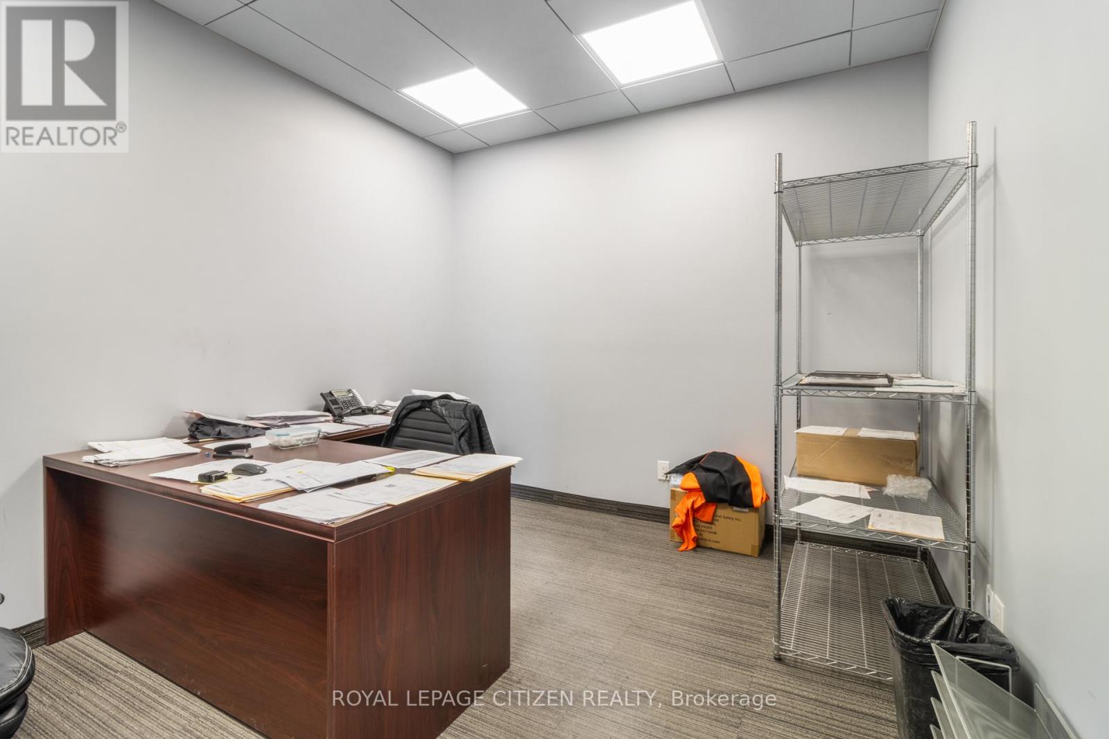 25 Meteor Drive, Toronto (West Humber-Clairville), Ontario  M9W 1A3 - Photo 9 - W12761770