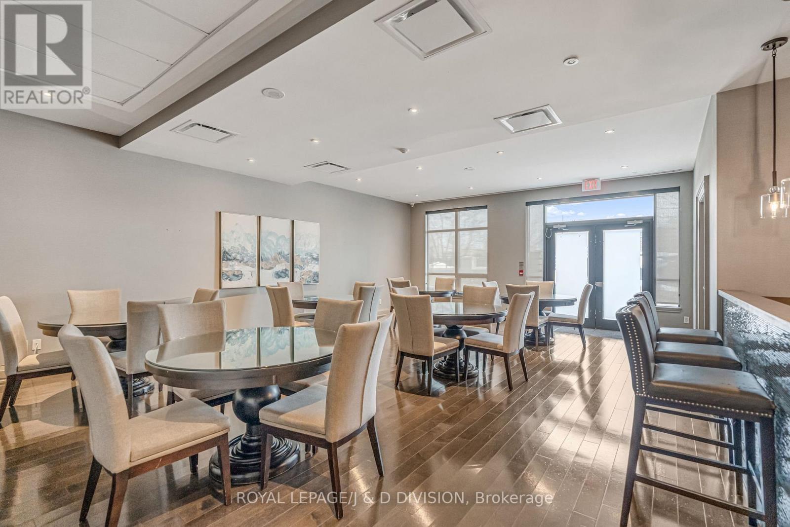 413 - 1135 Royal York Road, Toronto, Ontario  M9A 0C3 - Photo 31 - W12761774