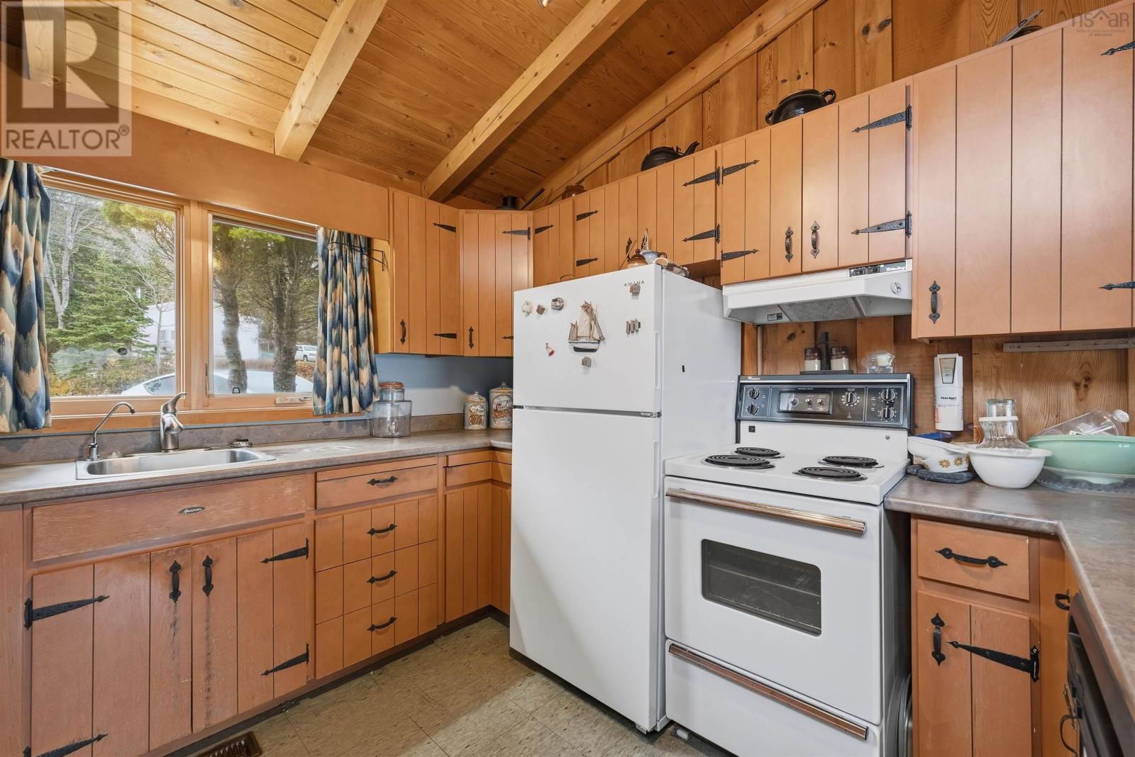 8278 St Margarets Bay Road, Black Point, Nova Scotia  B0J 0C2 - Photo 6 - 202601615