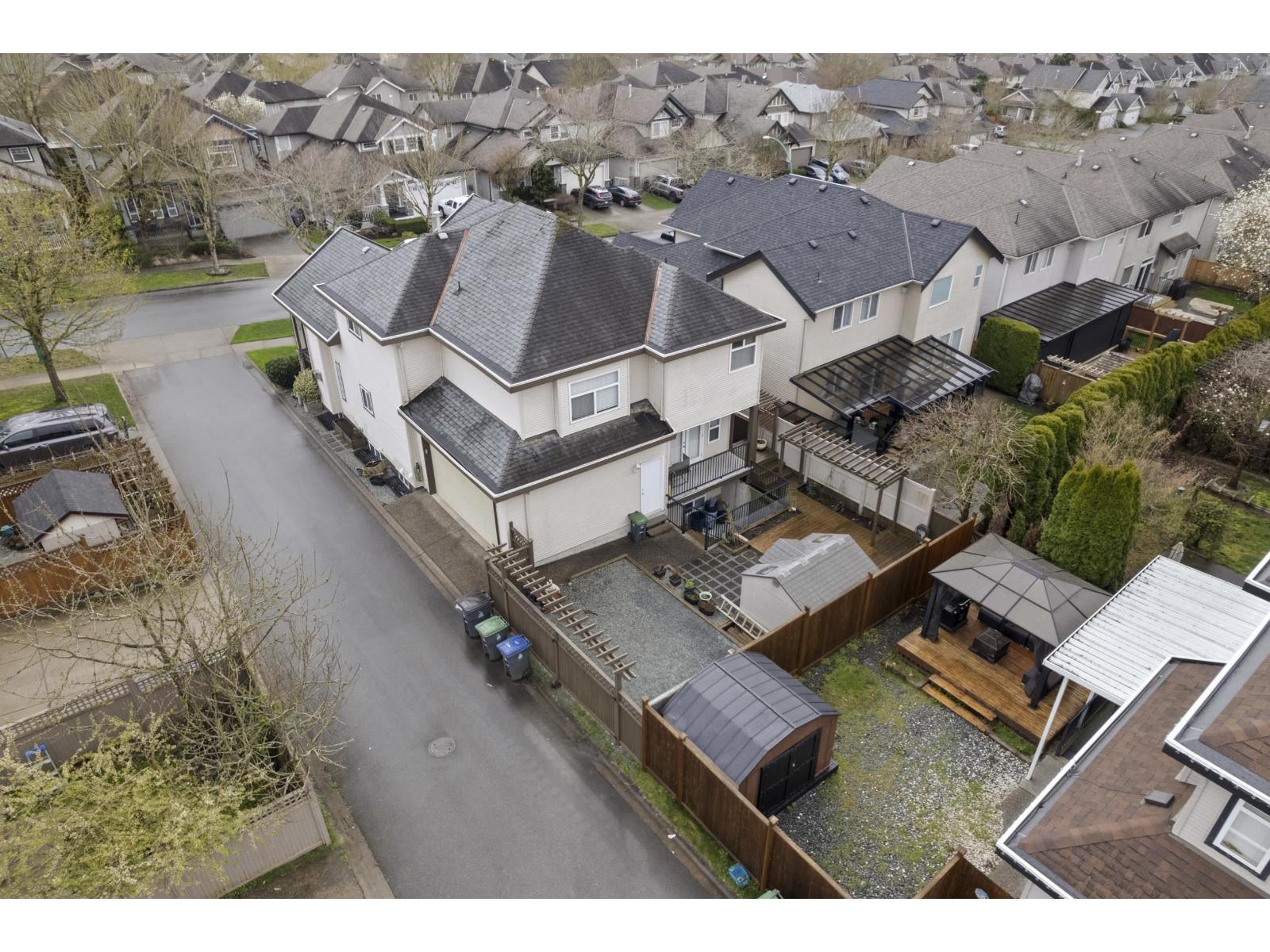 18973 70b Avenue, Surrey, British Columbia  V4N 5N9 - Photo 39 - R3086696