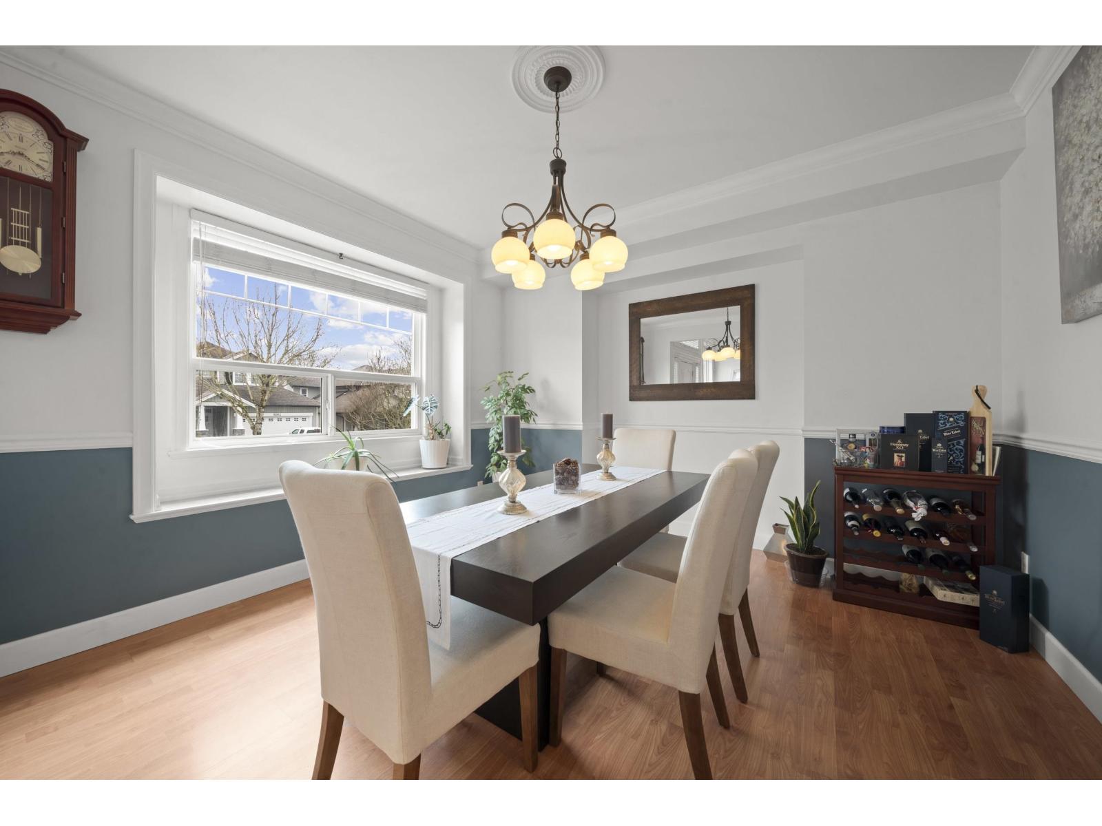 18973 70b Avenue, Surrey, British Columbia  V4N 5N9 - Photo 5 - R3086696