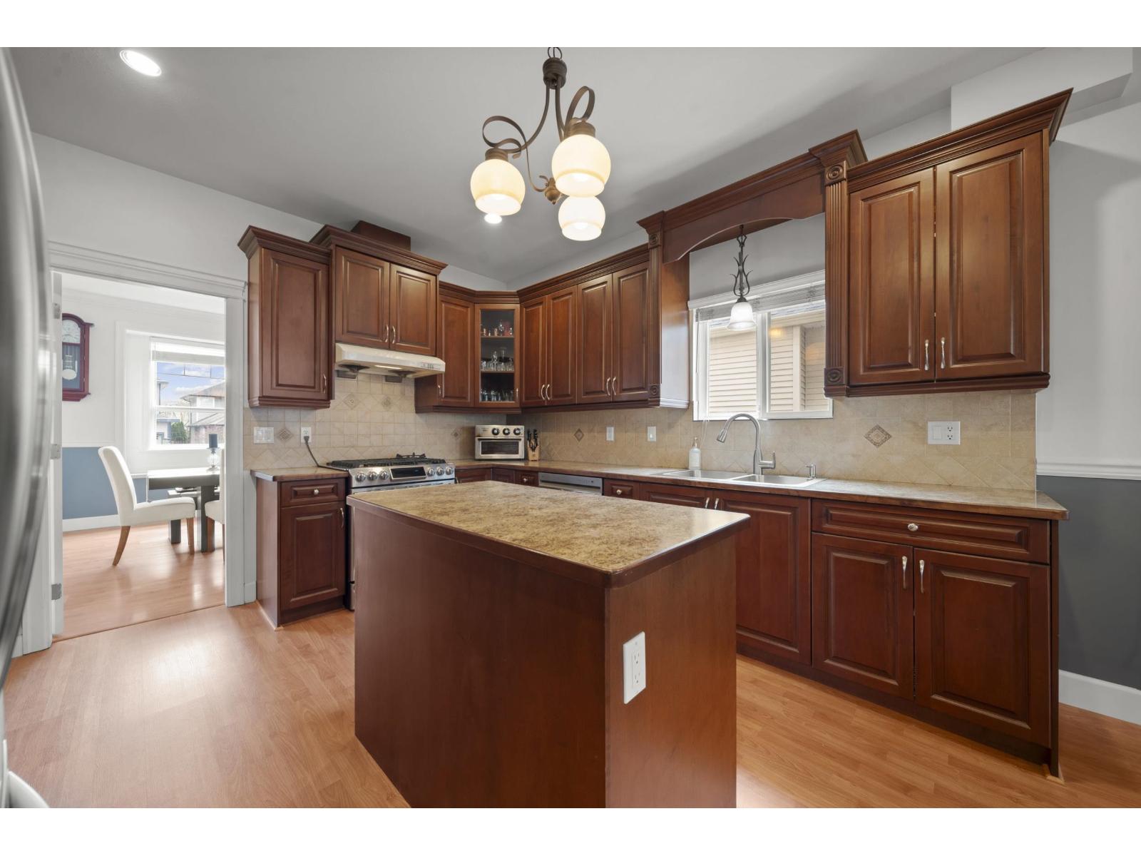 18973 70b Avenue, Surrey, British Columbia  V4N 5N9 - Photo 8 - R3086696