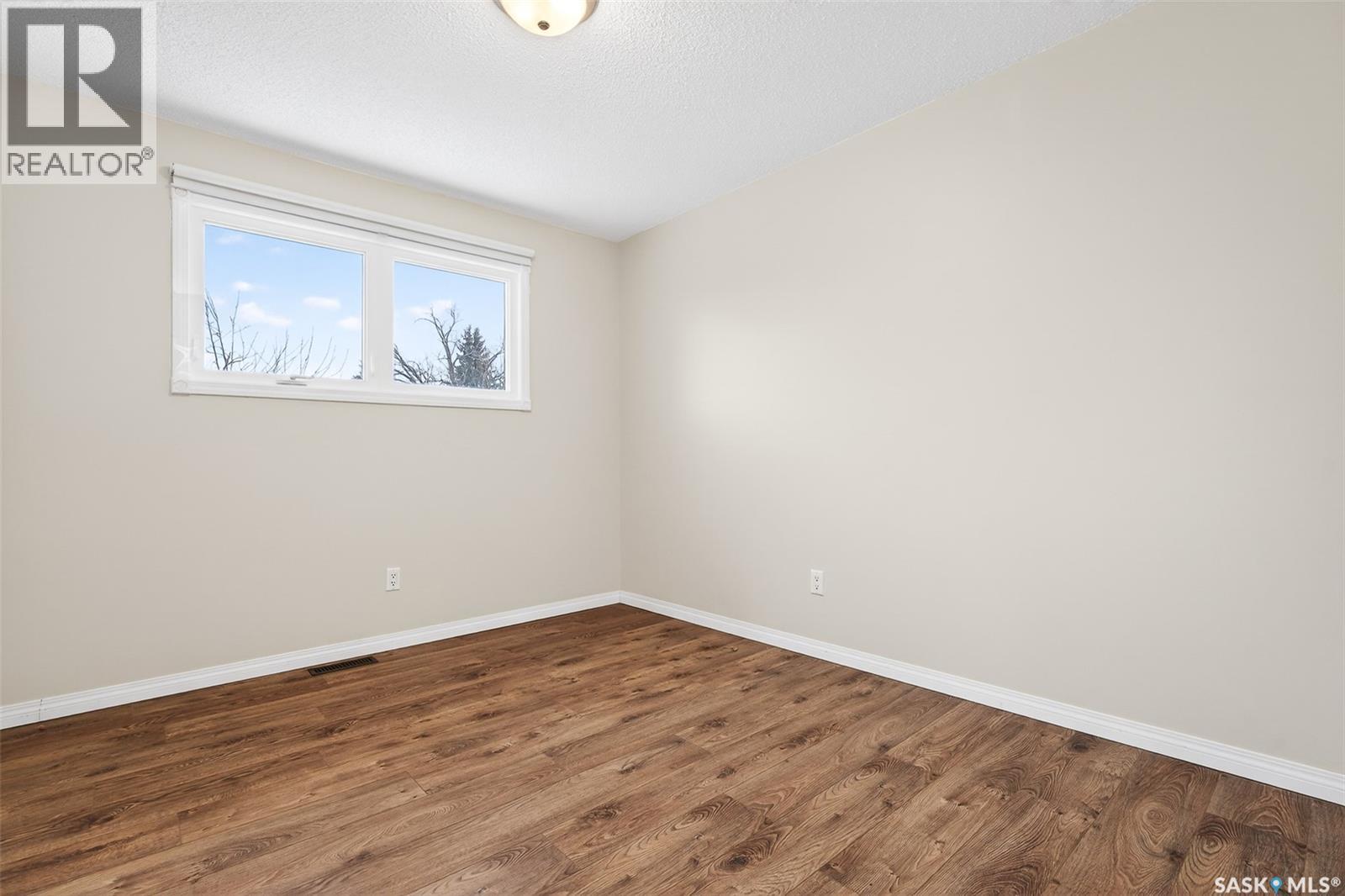 1641 Smith Street, Moose Jaw, Saskatchewan  S6K 1A7 - Photo 21 - SK028004