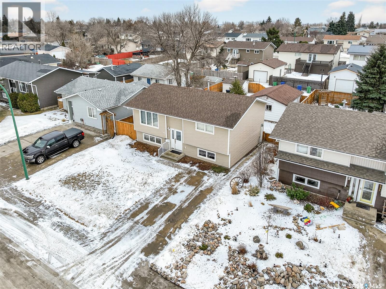 1641 Smith Street, Moose Jaw, Saskatchewan  S6K 1A7 - Photo 4 - SK028004