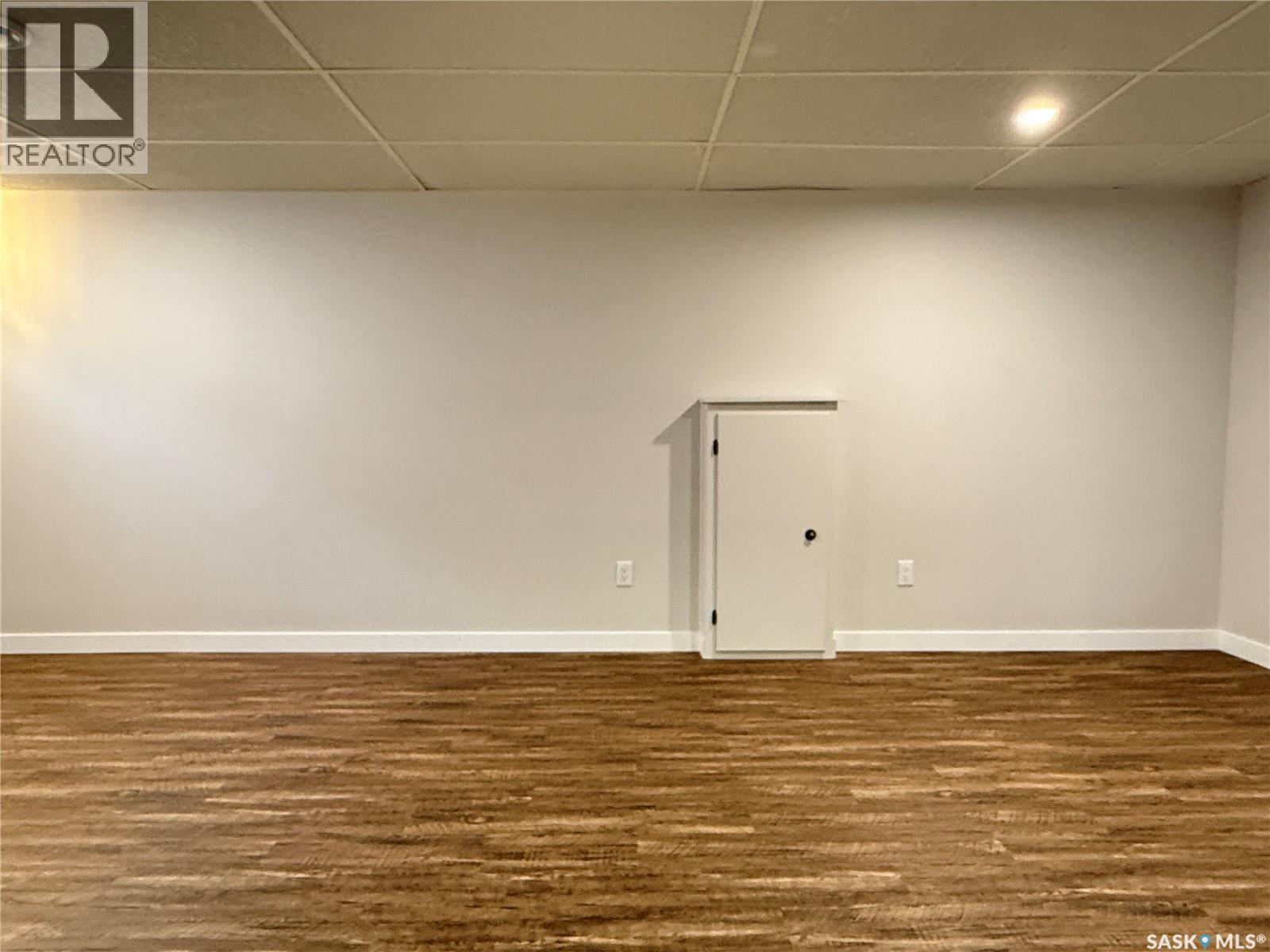 334 9th Avenue W, Melville, Saskatchewan  S0A 2P0 - Photo 27 - SK027998