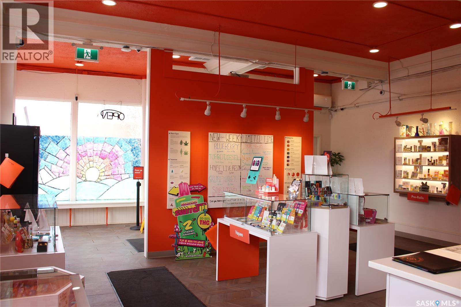 103 Main Street N, Moose Jaw, Saskatchewan  S6H 0V9 - Photo 11 - SK027924