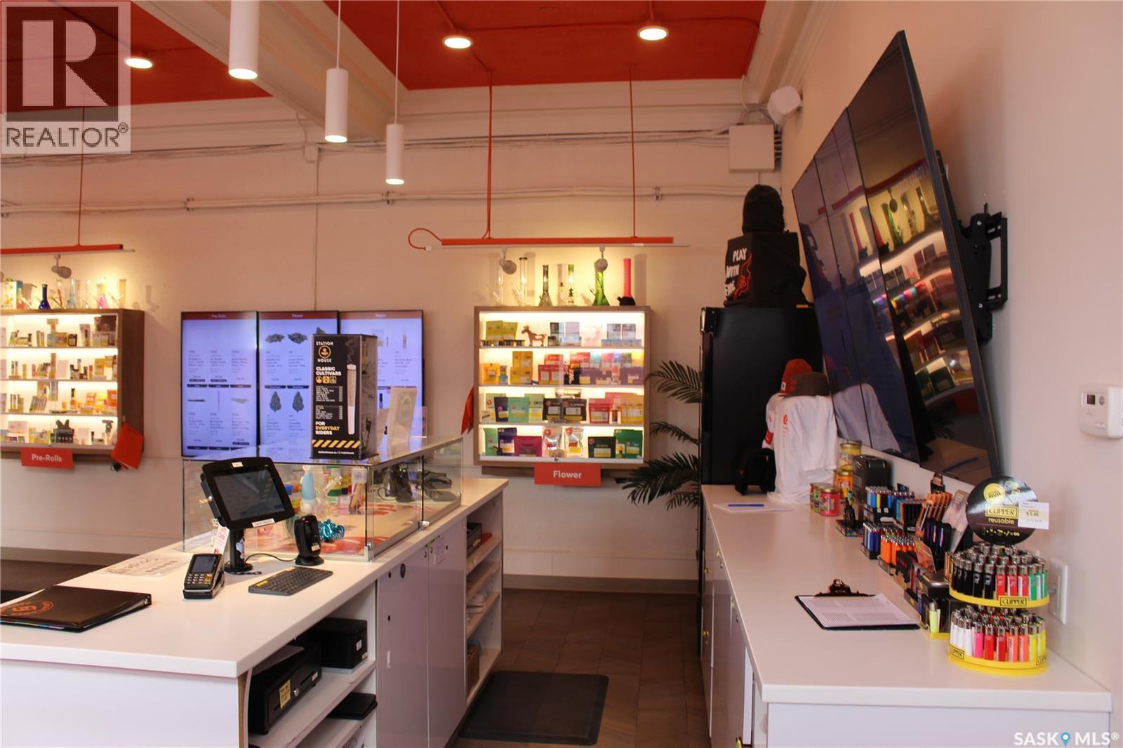 103 Main Street N, Moose Jaw, Saskatchewan  S6H 0V9 - Photo 14 - SK027924