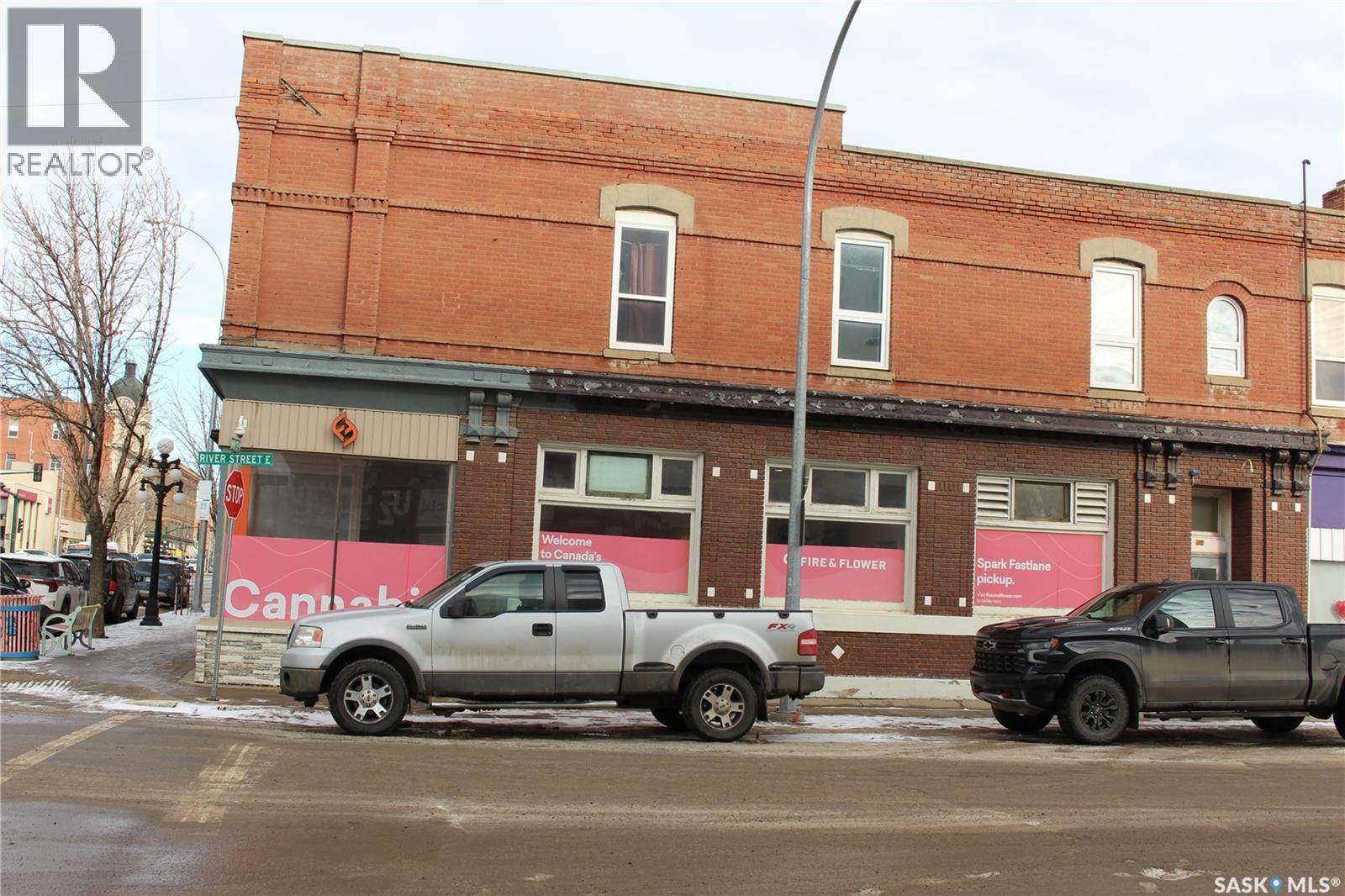 103 Main Street N, Moose Jaw, Saskatchewan  S6H 0V9 - Photo 3 - SK027924