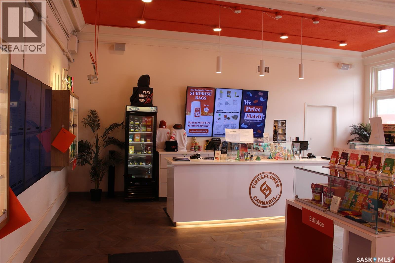 103 Main Street N, Moose Jaw, Saskatchewan  S6H 0V9 - Photo 4 - SK027924