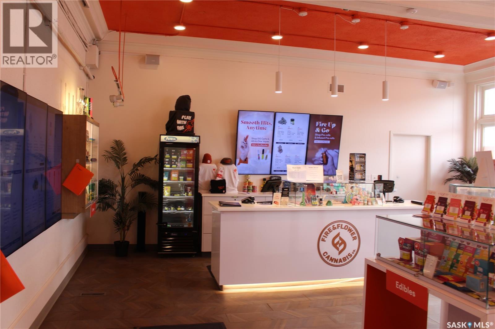 103 Main Street N, Moose Jaw, Saskatchewan  S6H 0V9 - Photo 7 - SK027924