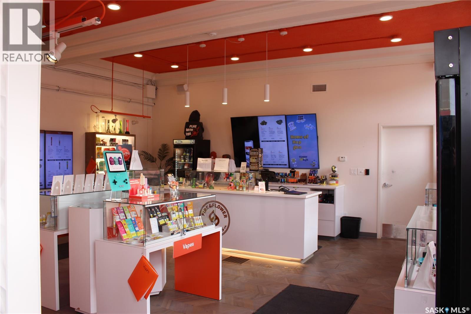 103 Main Street N, Moose Jaw, Saskatchewan  S6H 0V9 - Photo 9 - SK027924