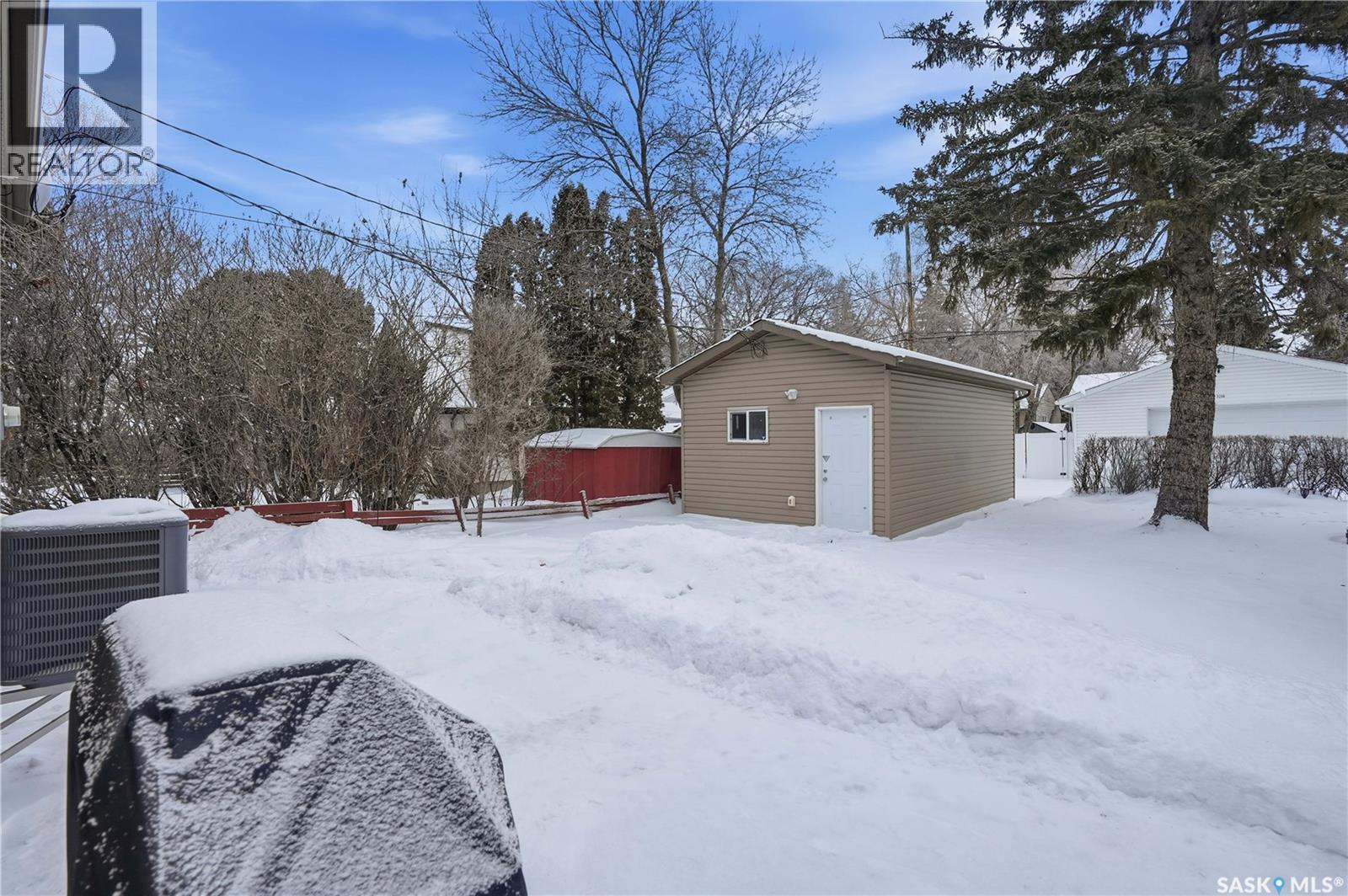 3265 Robinson Street, Regina, Saskatchewan  S4S 1V8 - Photo 38 - SK027901