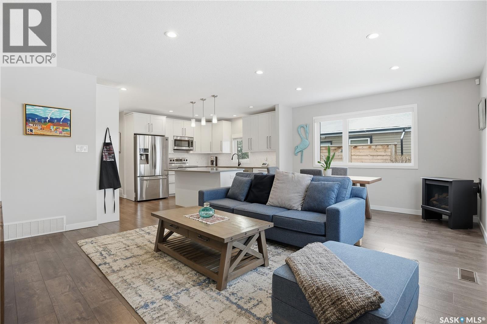 3265 Robinson Street, Regina, Saskatchewan  S4S 1V8 - Photo 6 - SK027901